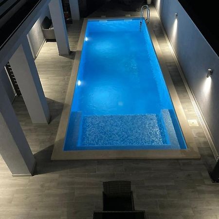 Villa Maleo 梅杜林 外观 照片