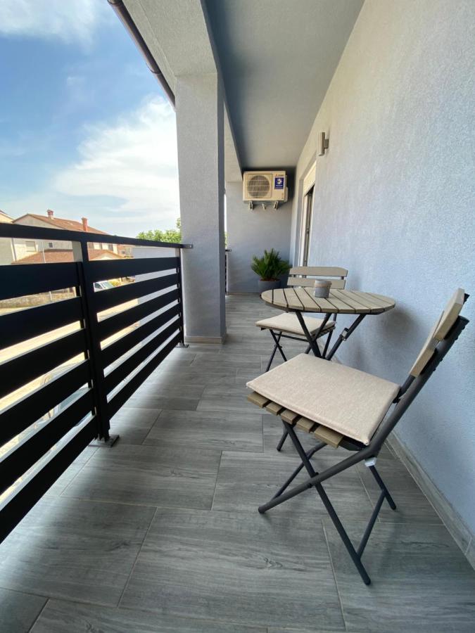 Villa Maleo 梅杜林 外观 照片