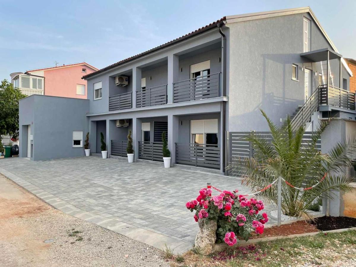Villa Maleo 梅杜林 外观 照片