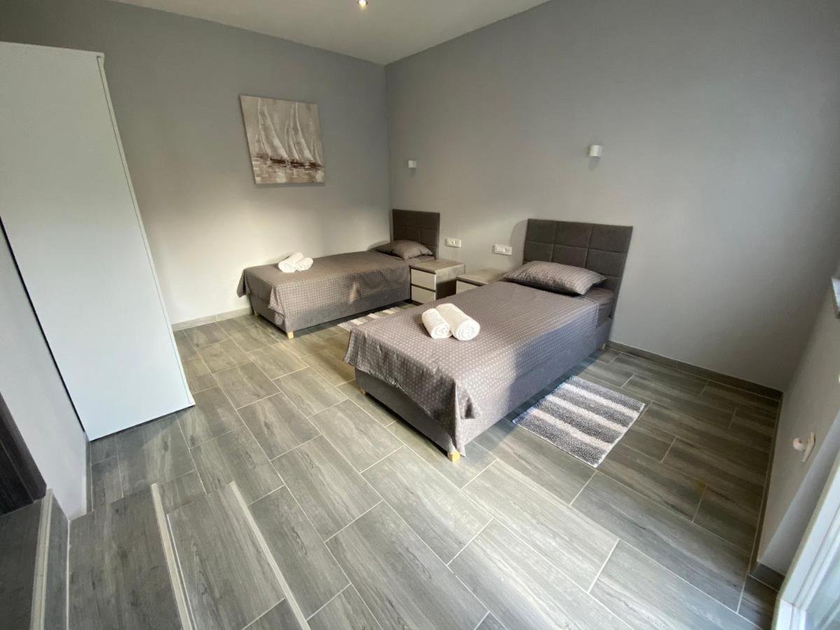 Villa Maleo 梅杜林 外观 照片
